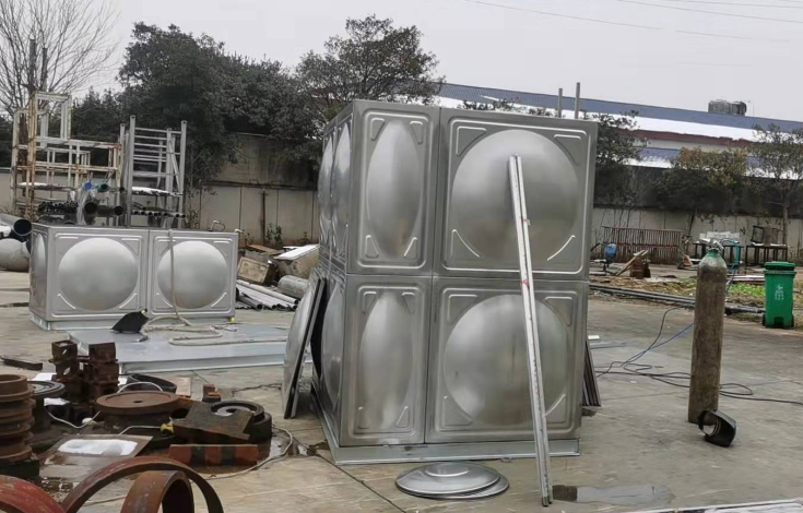 威海不锈钢保温水箱的构成和保温层的材质